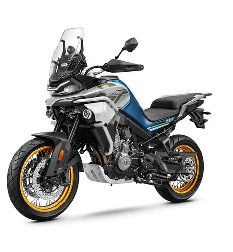 CFMOTO 800MT Touring 2024 - Potencia, confort y aventura por 9899€ | Oferta exclusiva